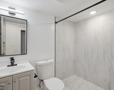 2503 N 12th Street - Photo Thumbnail 14