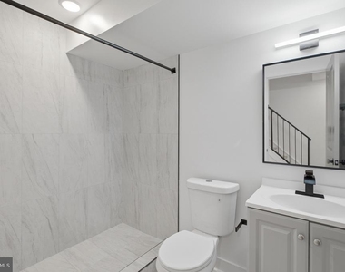 2503 N 12th Street - Photo Thumbnail 13