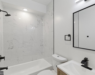 2532 N 11th Street - Photo Thumbnail 5