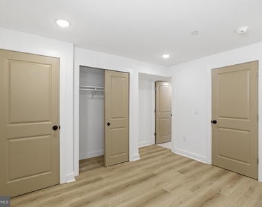 2532 N 11th Street - Photo Thumbnail 11