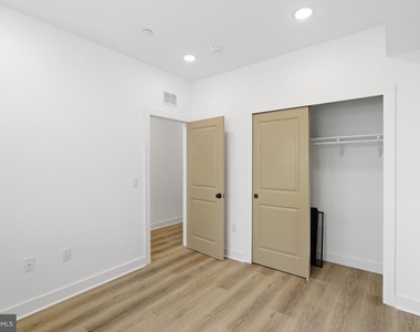 2532 N 11th Street - Photo Thumbnail 7