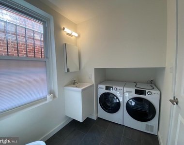 1832 Callowhill Street - Photo Thumbnail 13