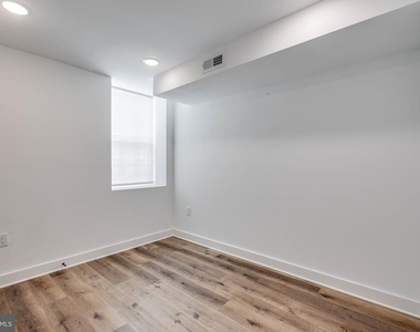 2226 N Reese Street - Photo Thumbnail 6
