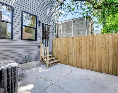 922 W Arizona Street - Photo Thumbnail 7