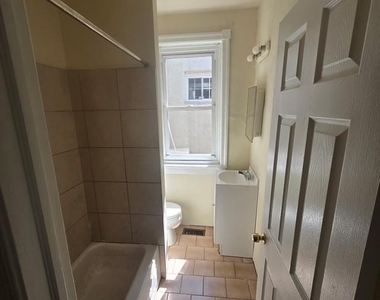 3022 Agate Street - Photo Thumbnail 5