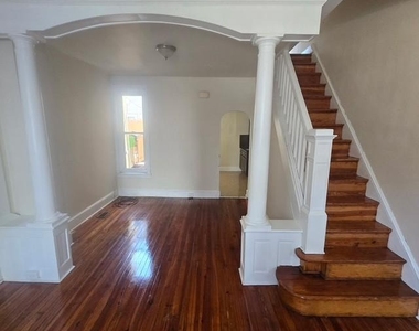 3022 Agate Street - Photo Thumbnail 9