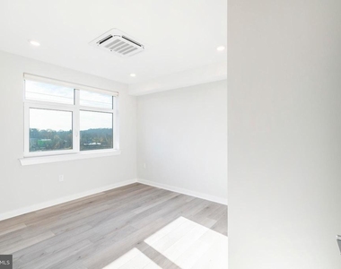 3449 Scotts Lane - Photo Thumbnail 25