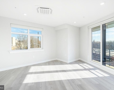 3449 Scotts Lane - Photo Thumbnail 5