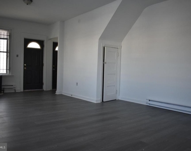 10 S 62nd Street - Photo Thumbnail 4