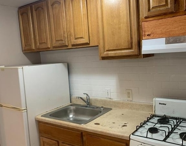 7324 Tabor Avenue - Photo Thumbnail 3