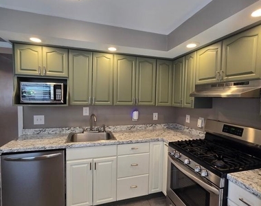 104 Emily Street - Photo Thumbnail 10