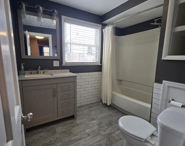 104 Emily Street - Photo Thumbnail 14