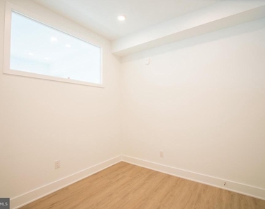 1324 Frankford Avenue - Photo Thumbnail 6