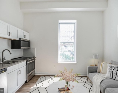 407 S 42nd Street - Photo Thumbnail 4