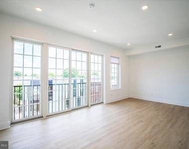 1324 Frankford Avenue - Photo Thumbnail 1