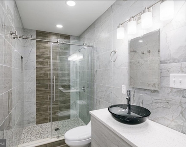 2950 Kensington Avenue - Photo Thumbnail 5