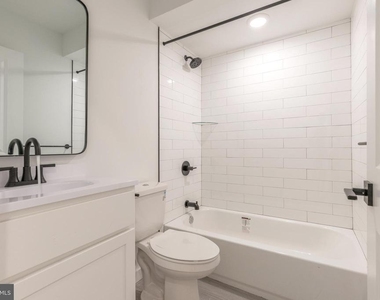 2120 W Master Street - Photo Thumbnail 12