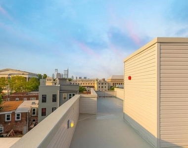 2120 W Master Street - Photo Thumbnail 28