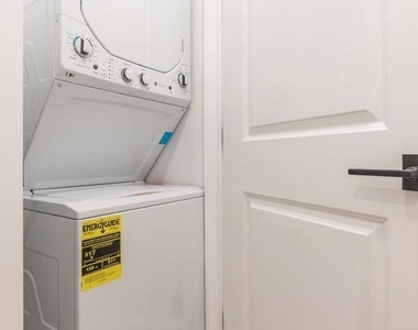 2120 W Master Street - Photo Thumbnail 15