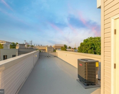 2120 W Master Street - Photo Thumbnail 26