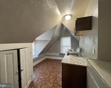 4637 Leiper Street - Photo Thumbnail 2