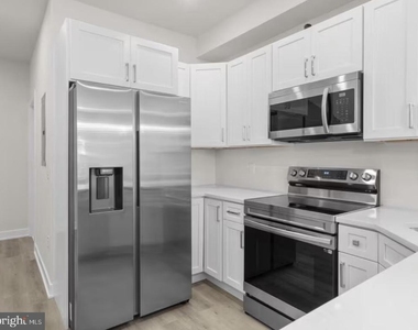 638 N Shedwick Street - Photo Thumbnail 7