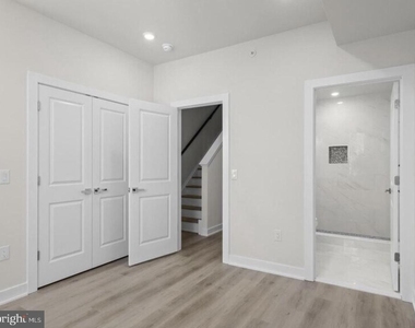 638 N Shedwick Street - Photo Thumbnail 17