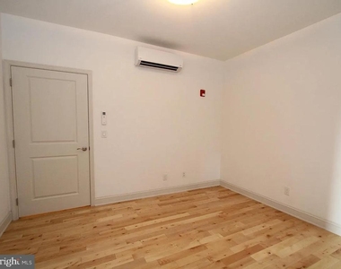 1310 Spruce Street - Photo Thumbnail 2