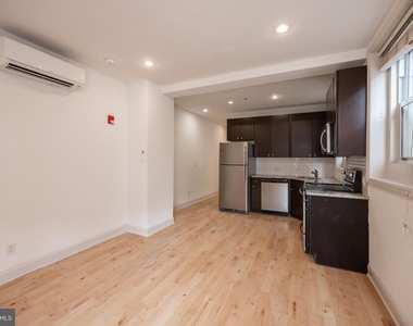 1310 Spruce Street - Photo Thumbnail 2