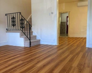 4045 Dexter Street - Photo Thumbnail 1