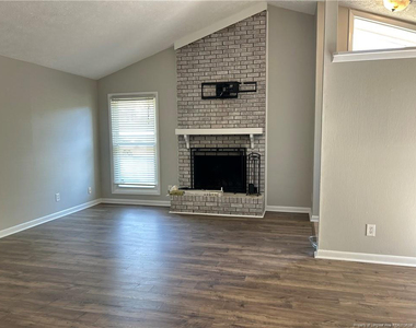 5914 Rustlewood Drive - Photo Thumbnail 3