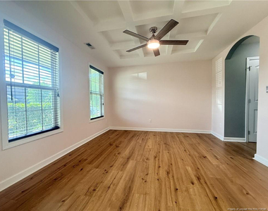 138 Ladden Lane - Photo Thumbnail 5