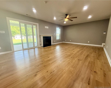 138 Ladden Lane - Photo Thumbnail 3