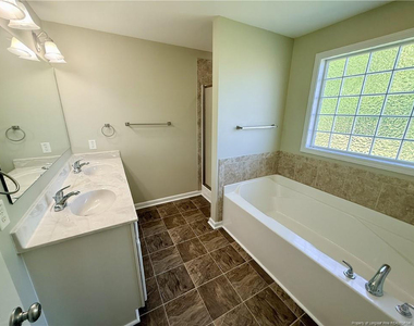 138 Ladden Lane - Photo Thumbnail 9