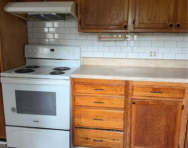 3204 E Brinkley Drive - Photo Thumbnail 9