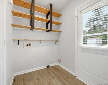 1104 Nan Street - Photo Thumbnail 30