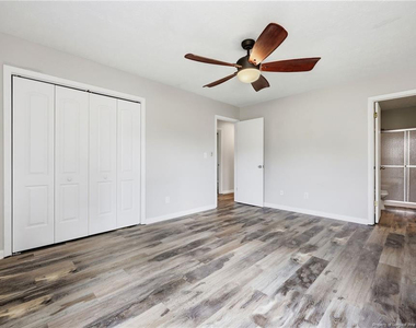 1104 Nan Street - Photo Thumbnail 8