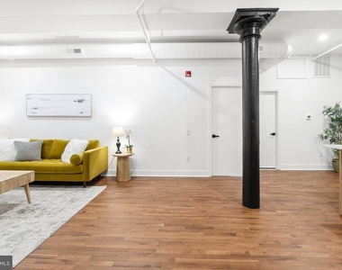 240 Hermitage Street - Photo Thumbnail 6