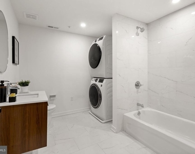 240 Hermitage Street - Photo Thumbnail 16