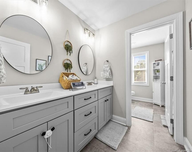 190 S Prince Henry Way - Photo Thumbnail 33