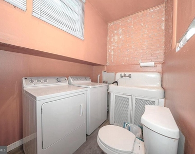 418 Harlan Street - Photo Thumbnail 12