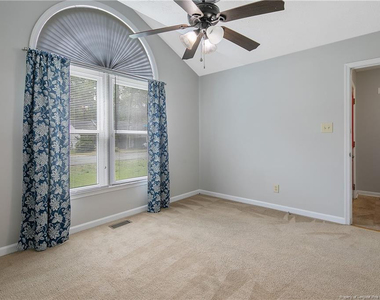 3970 Loufield Drive - Photo Thumbnail 21