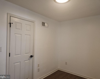 3856 Terrace Street - Photo Thumbnail 34