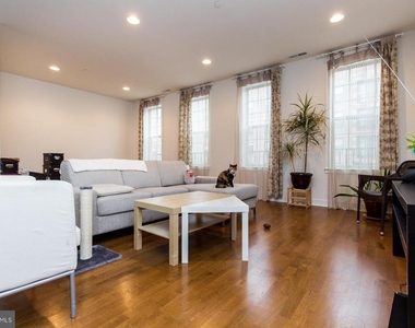 207 Brinley Court - Photo Thumbnail 1