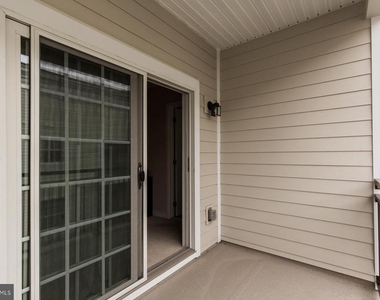 207 Brinley Court - Photo Thumbnail 13