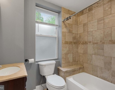 1525 S 19th Street - Photo Thumbnail 17