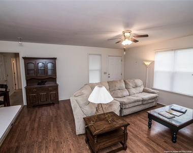 406 Britt Street - Photo Thumbnail 6