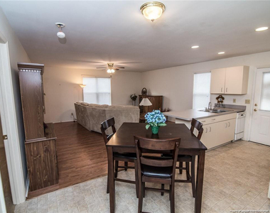 406 Britt Street - Photo Thumbnail 5