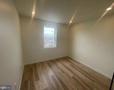 3350 Belgrade Street - Photo Thumbnail 9