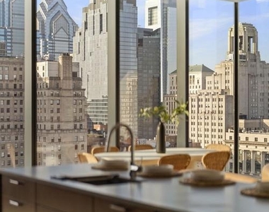 210 S 12th Street - Photo Thumbnail 6